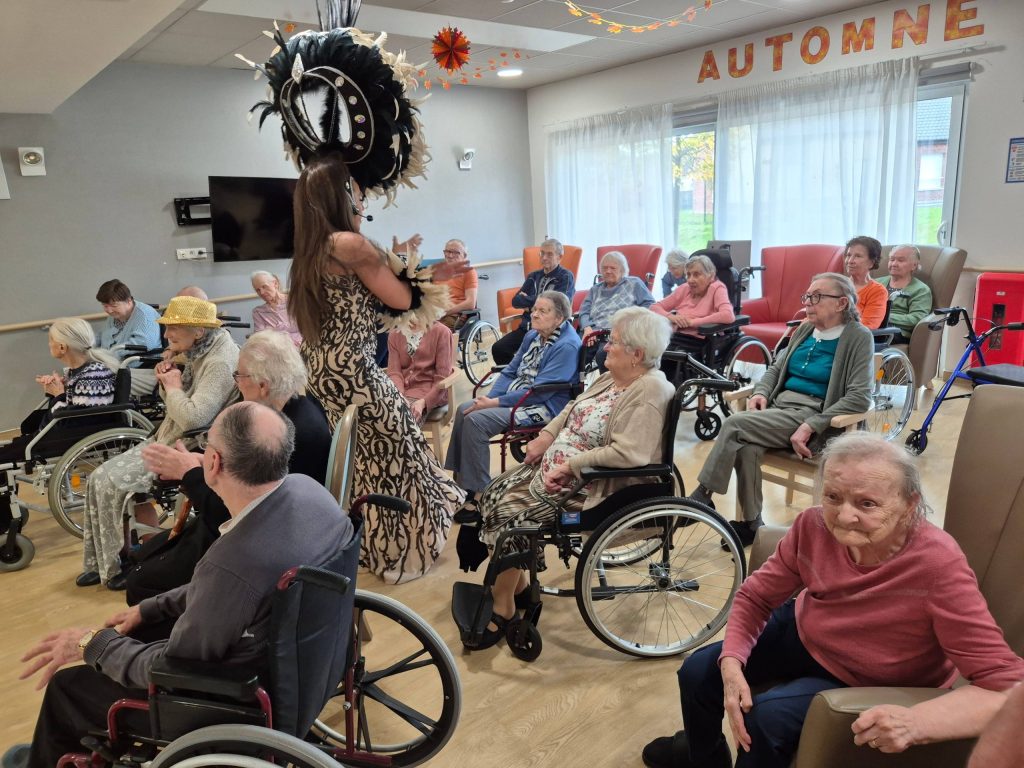 Un cabaret haut en couleurs pour Octobre Rose 🎀✨